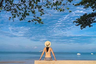 捕捉宠物打工建造基地！《幻兽帕鲁》全新实机片段